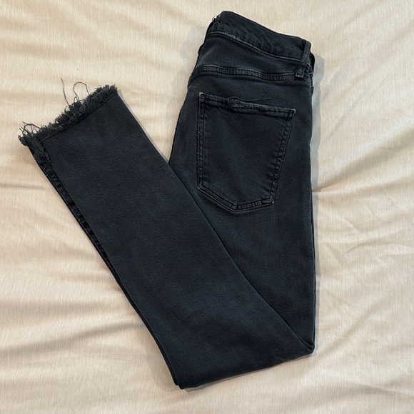 AGOLDE Toni Mid Rise Straight Jeans in Feral Size 25 - Picture 2 of 6
